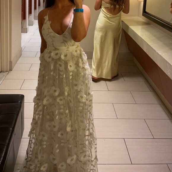 Altar'd State Women's White Formal-dresses - Picture 2 of 7